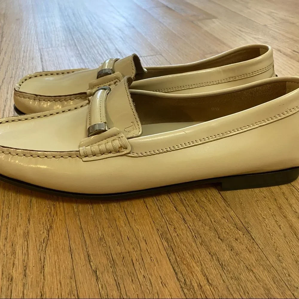 Authentic vintage JP Tod’s women’s leather loafers - Picture 4 of 9